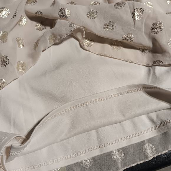 iZ Byer EUC Women's Dressy Tank, Size Large. Champagne Colored & Gold Dots - Picture 5 of 9